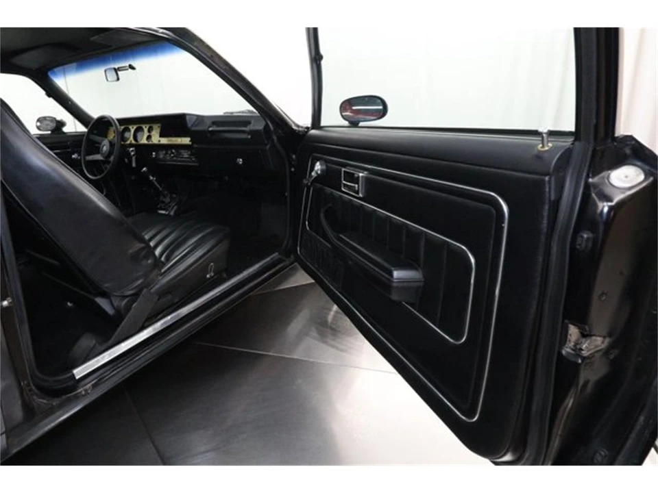 1975 Chevrolet Vega - Image 22 of 31