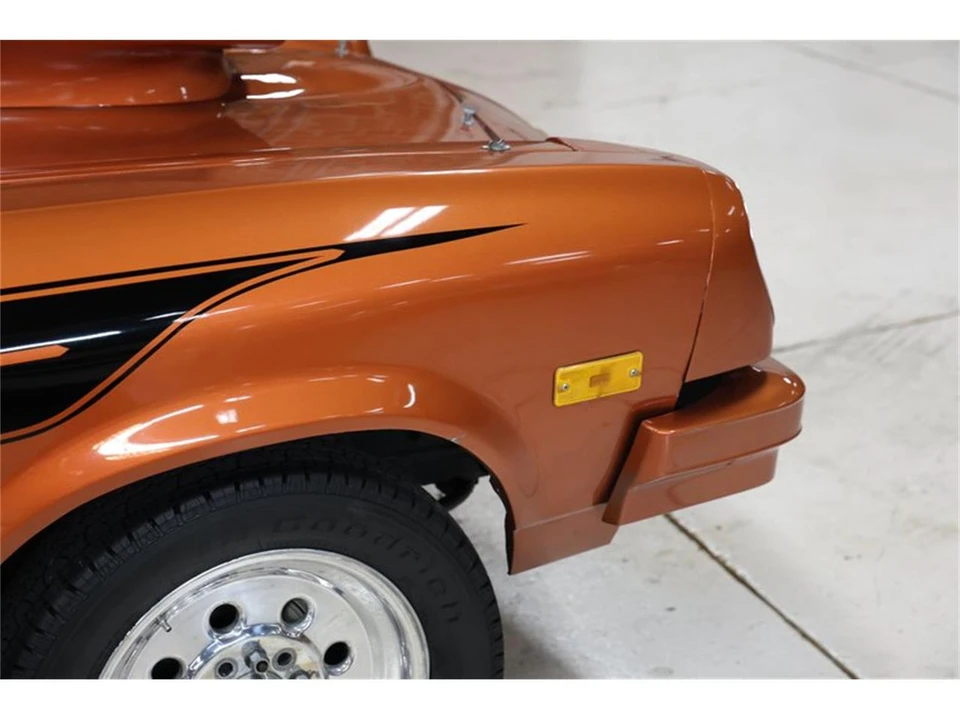1975 Chevrolet Vega - Image 13 of 31