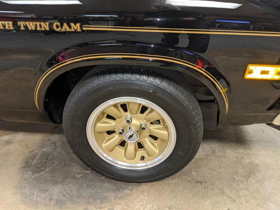 1975 Chevrolet Vega - Image 11 of 25