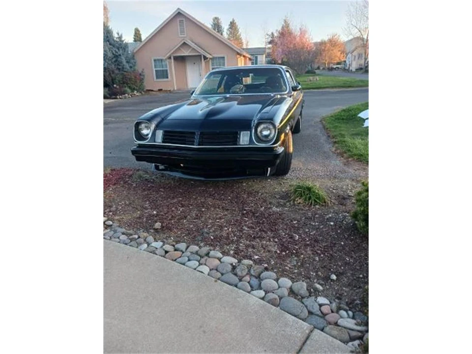 1975 Chevrolet Vega - Image 11 of 12