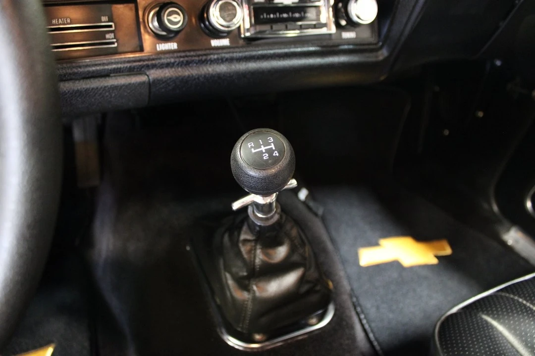 1975 Chevrolet Vega - Image 28 of 31
