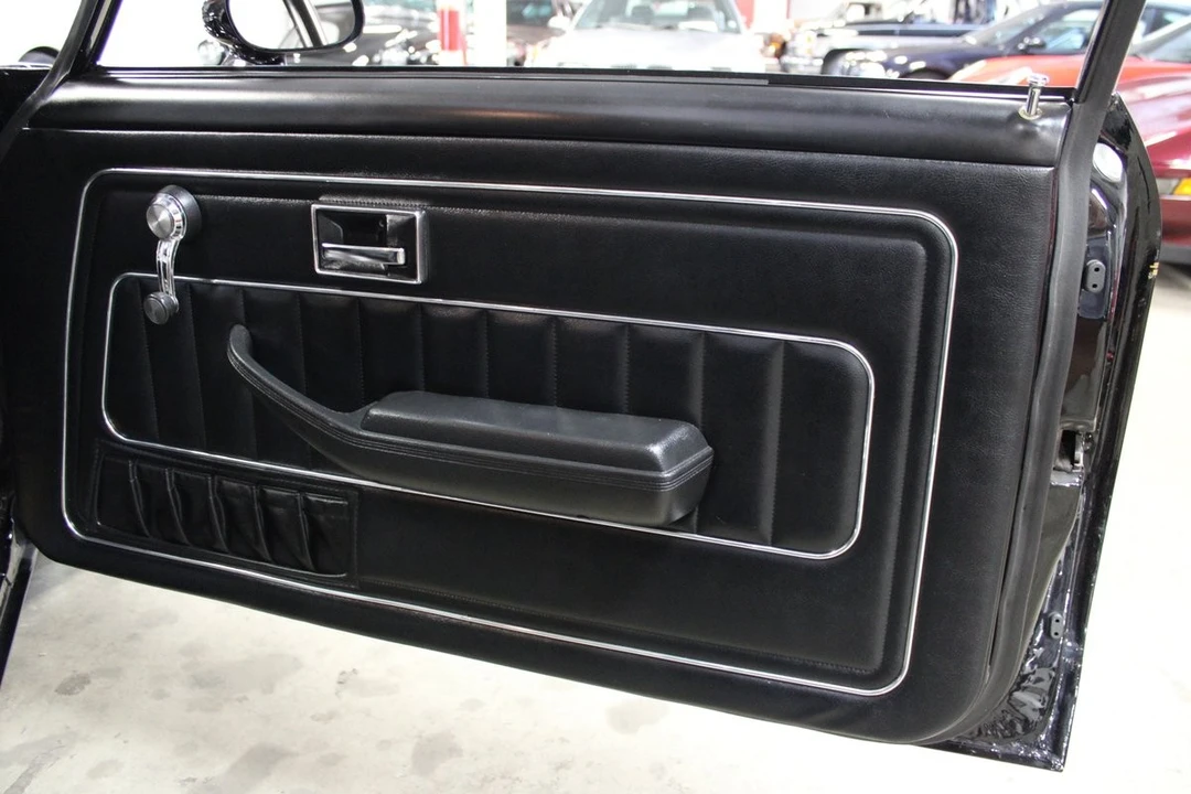 1975 Chevrolet Vega - Image 17 of 31