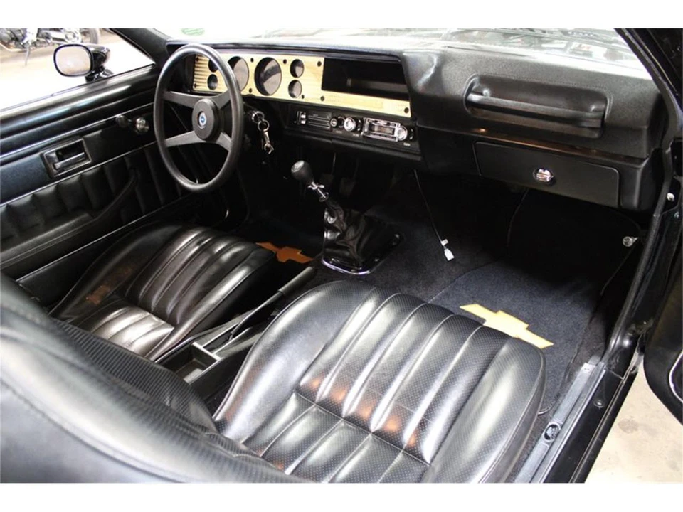 1975 Chevrolet Vega - Image 25 of 31