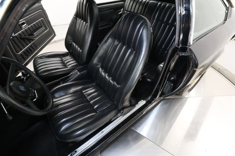 1975 Chevrolet Vega - Image 19 of 31