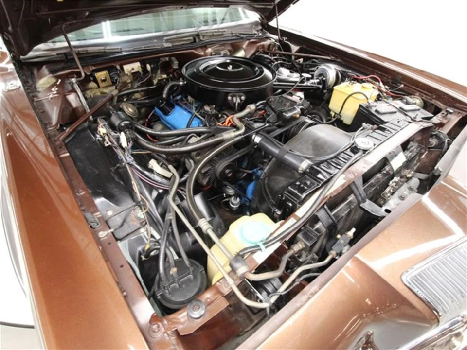1975 Chrysler Imperial 3rd Gen - Image 20 of 31
