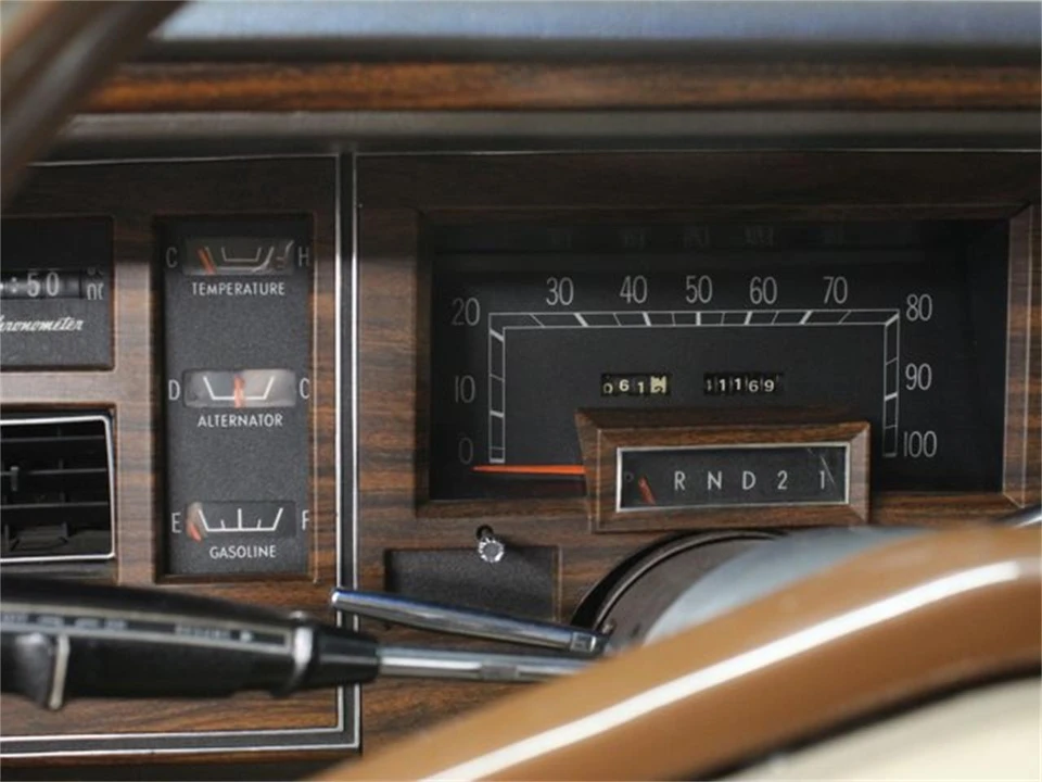 1975 Chrysler Imperial 3rd Gen - Image 11 of 31