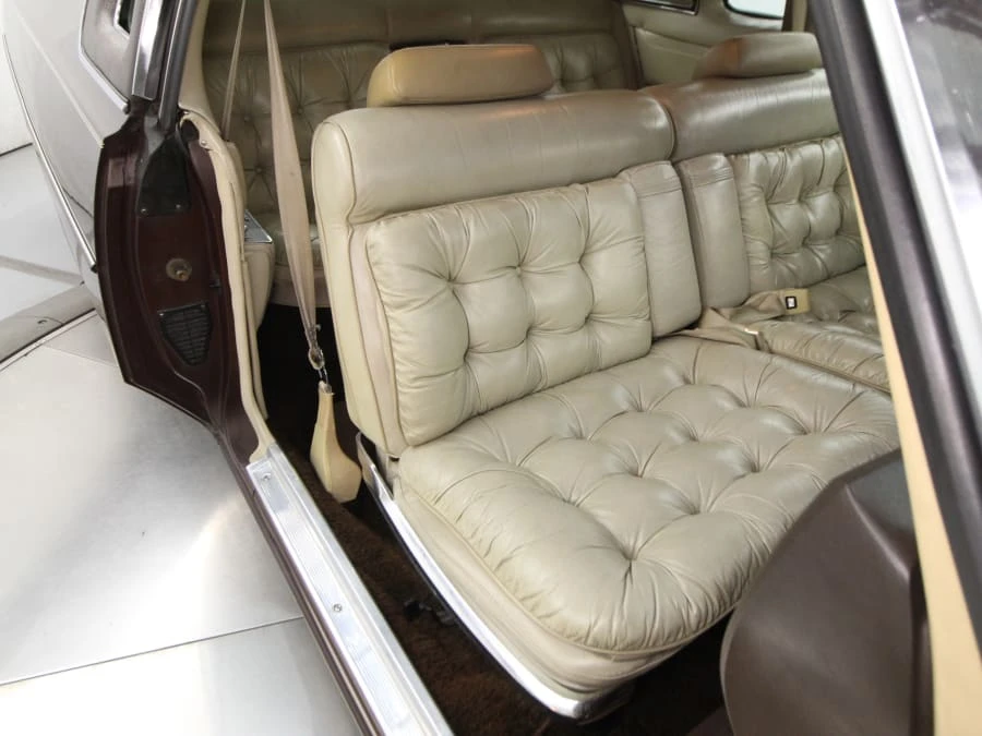 1975 Chrysler Imperial 3rd Gen - Image 23 of 31
