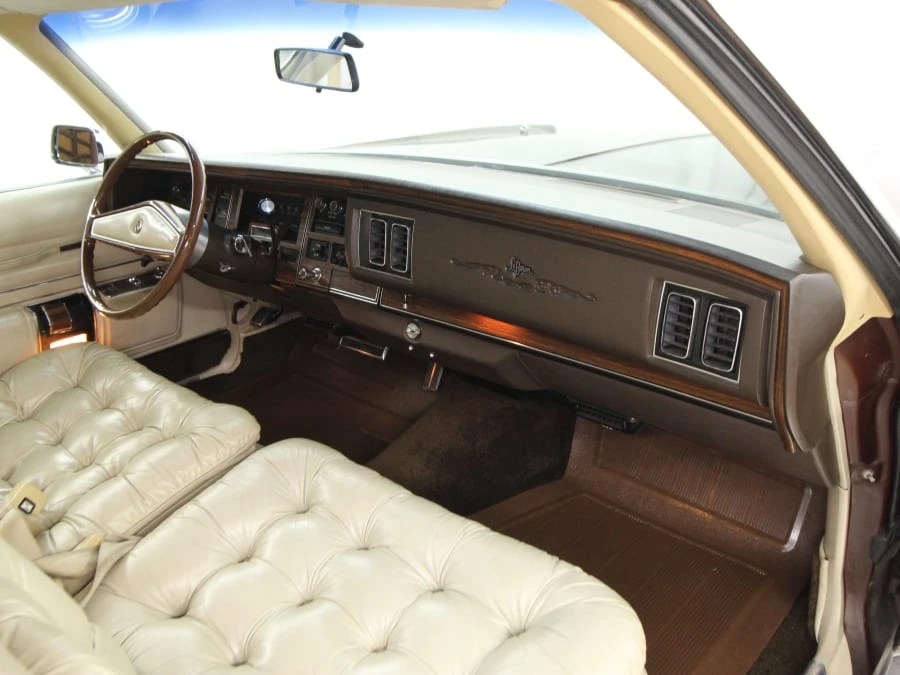 1975 Chrysler Imperial 3rd Gen - Image 22 of 31
