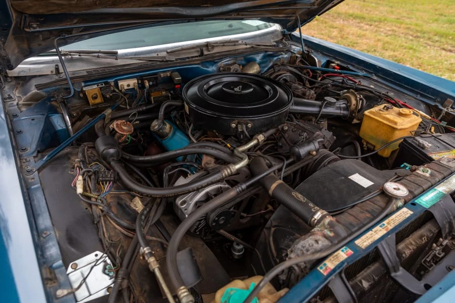 1975 Chrysler New Yorker - Image 14 of 15