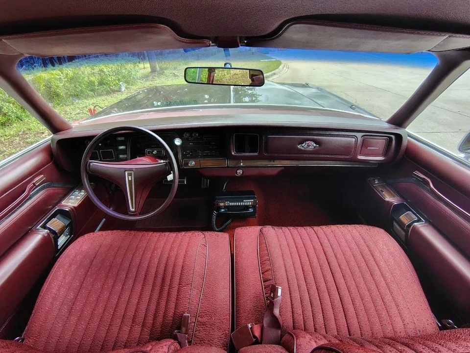 1975 Chrysler New Yorker - Image 9 of 21