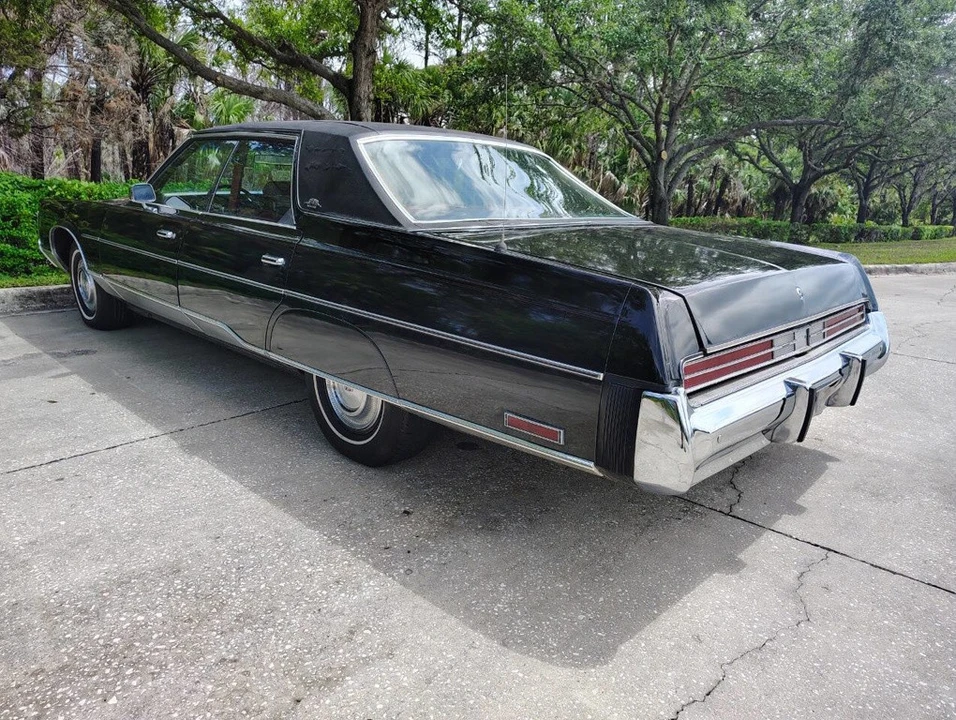 1975 Chrysler New Yorker - Image 16 of 24