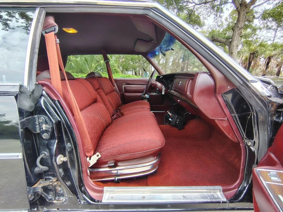 1975 Chrysler New Yorker - Image 7 of 21