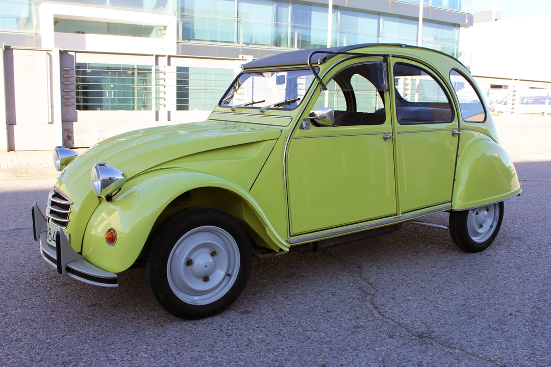 1975 Citroen 2CV - Image 6 of 31
