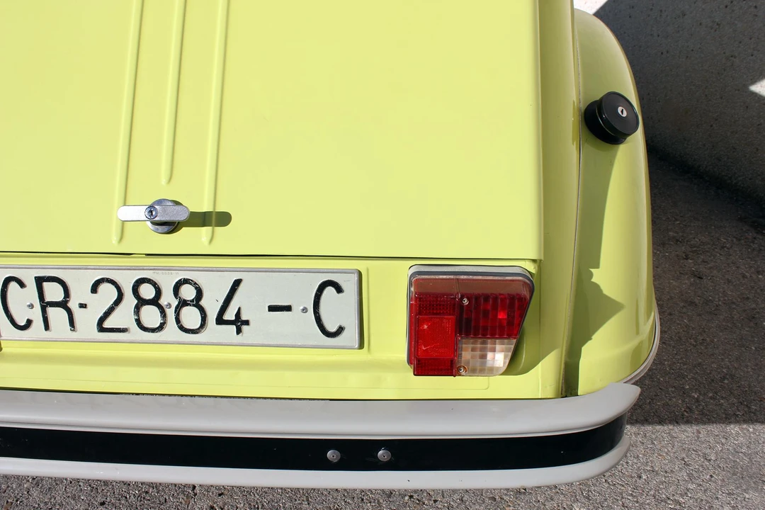 1975 Citroen 2CV - Image 27 of 31