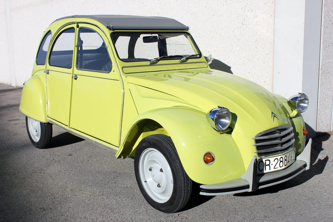 1975 Citroen 2CV - Image 16 of 31