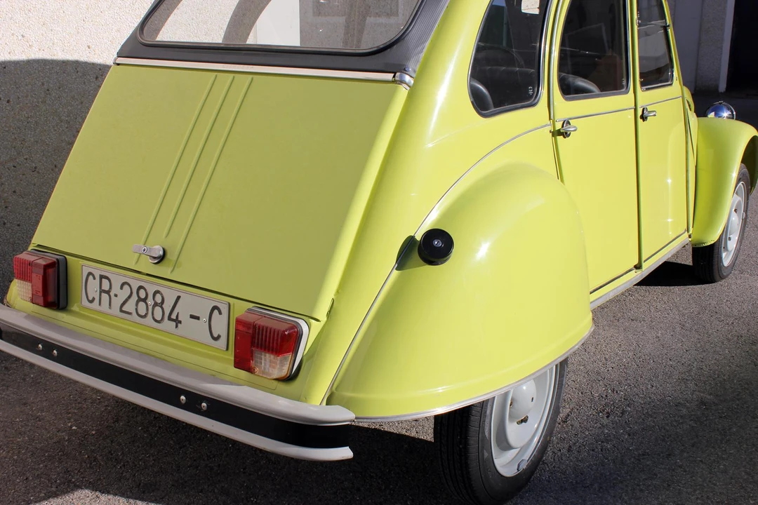 1975 Citroen 2CV - Image 30 of 31