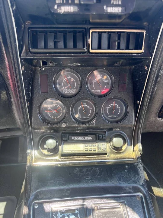 1975 Chevrolet Corvette C3 - Image 9 of 12
