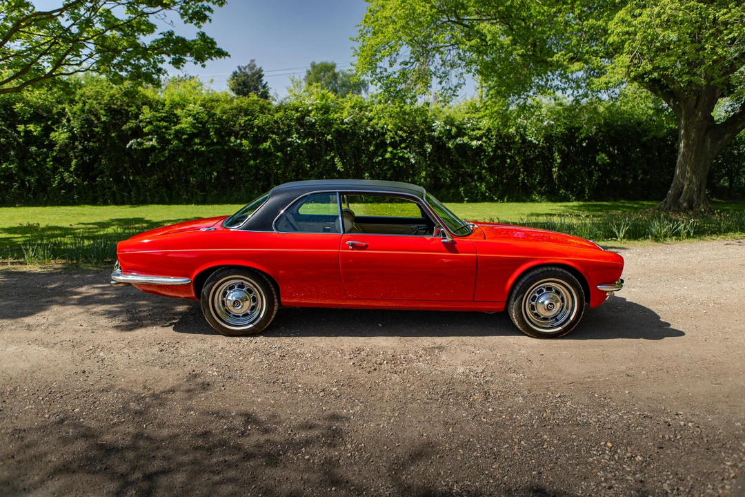 1975 Daimler - Image 17 of 31