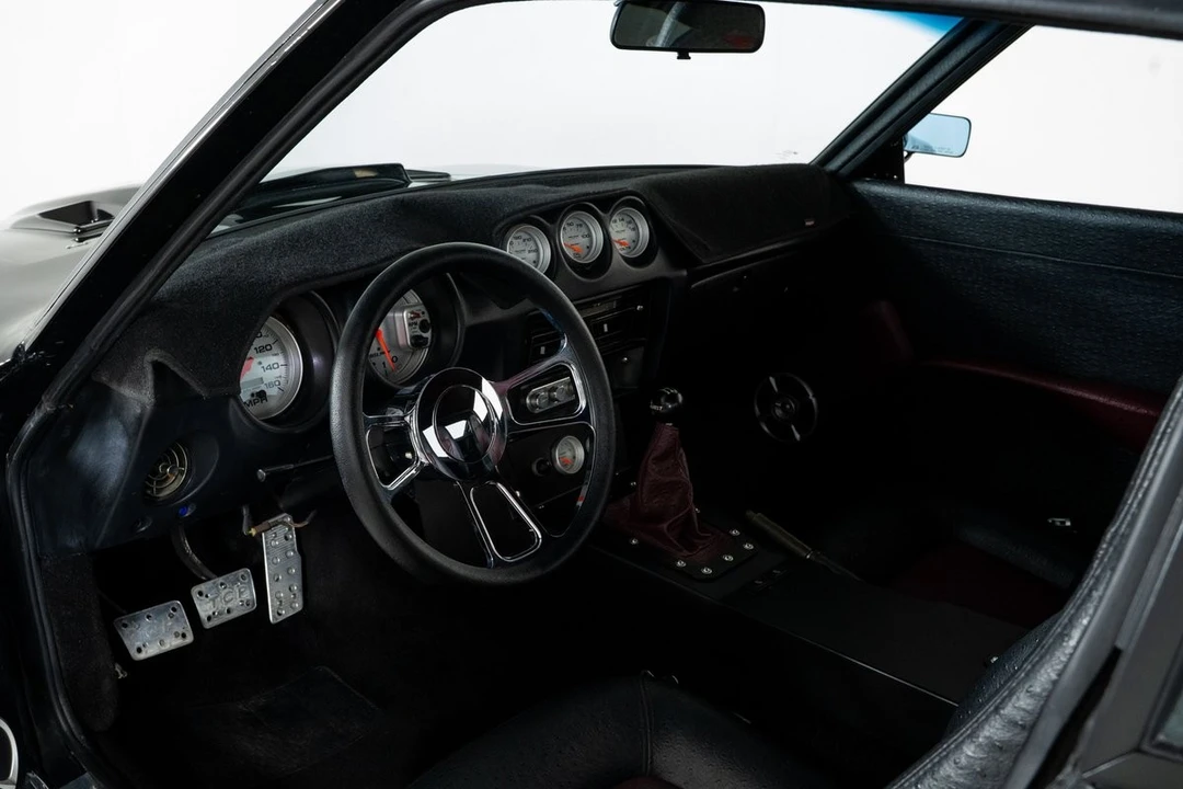 1975 Nissan Fairlady Z 1st Gen - Image 16 of 31