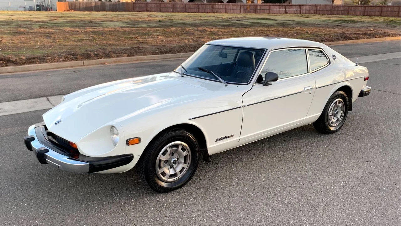 1975 Nissan Fairlady Z 1st Gen - Image 8 of 31