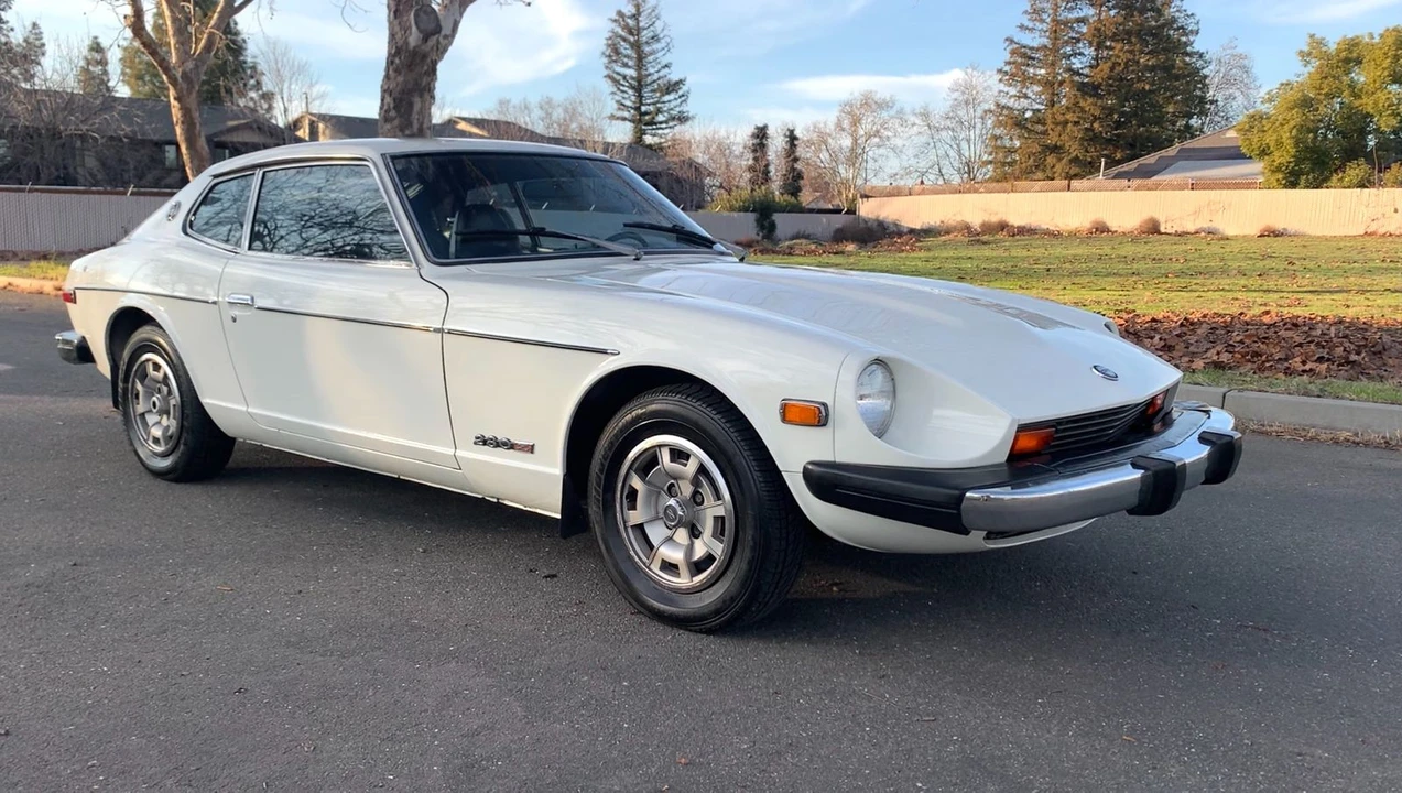 1975 Nissan Fairlady Z 1st Gen - Image 23 of 31