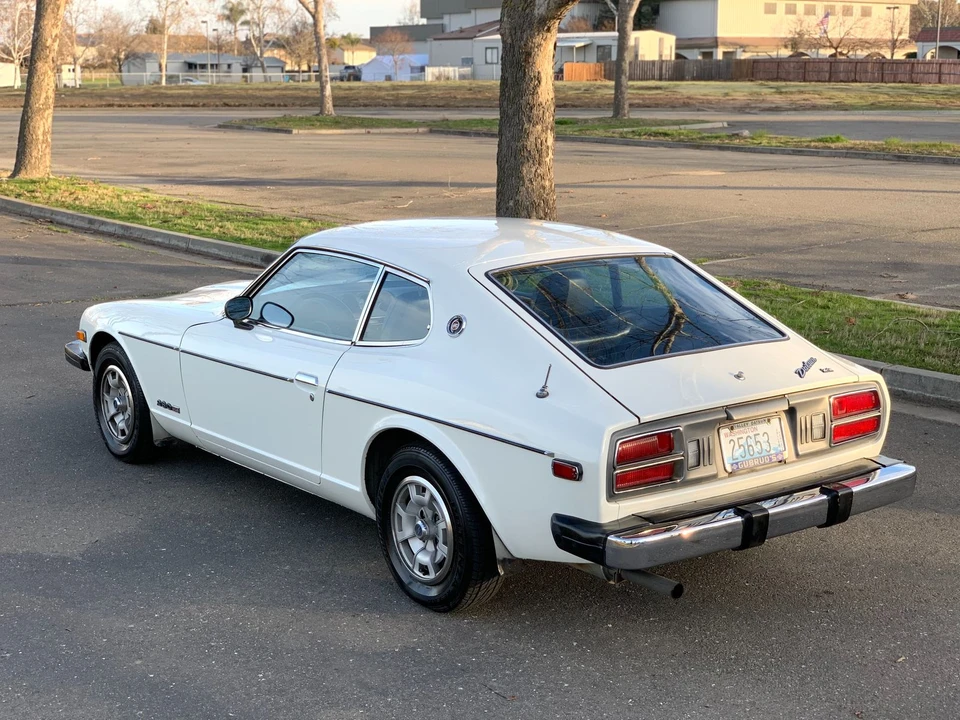 1975 Nissan Fairlady Z 1st Gen - Image 13 of 31