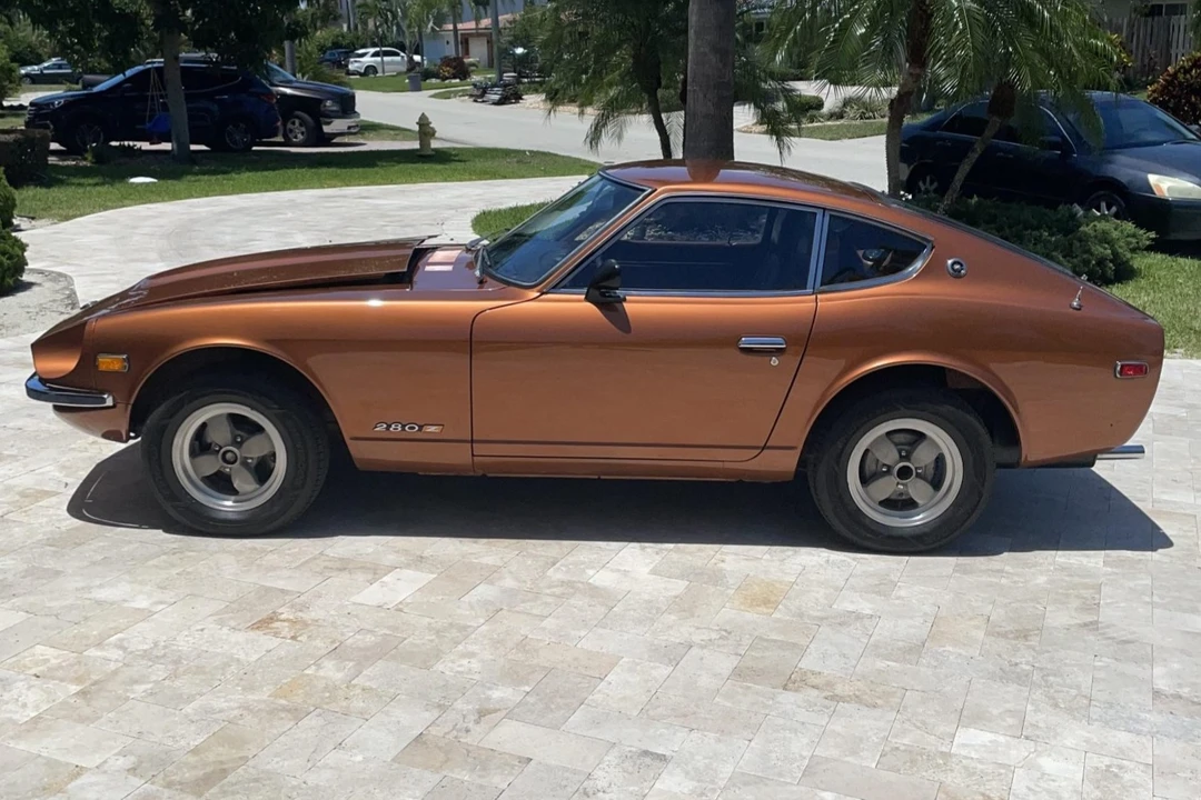 1975 Nissan Fairlady Z 1st Gen - Image 6 of 31