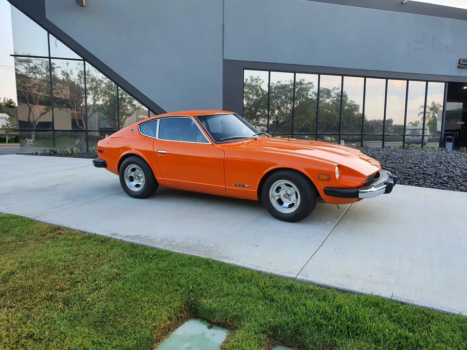 1975 Nissan Fairlady Z 1st Gen - Image 17 of 31