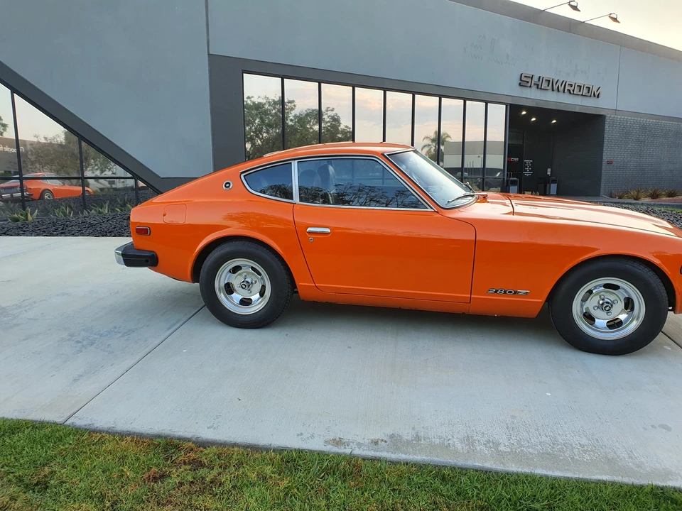 1975 Nissan Fairlady Z 1st Gen - Image 15 of 31