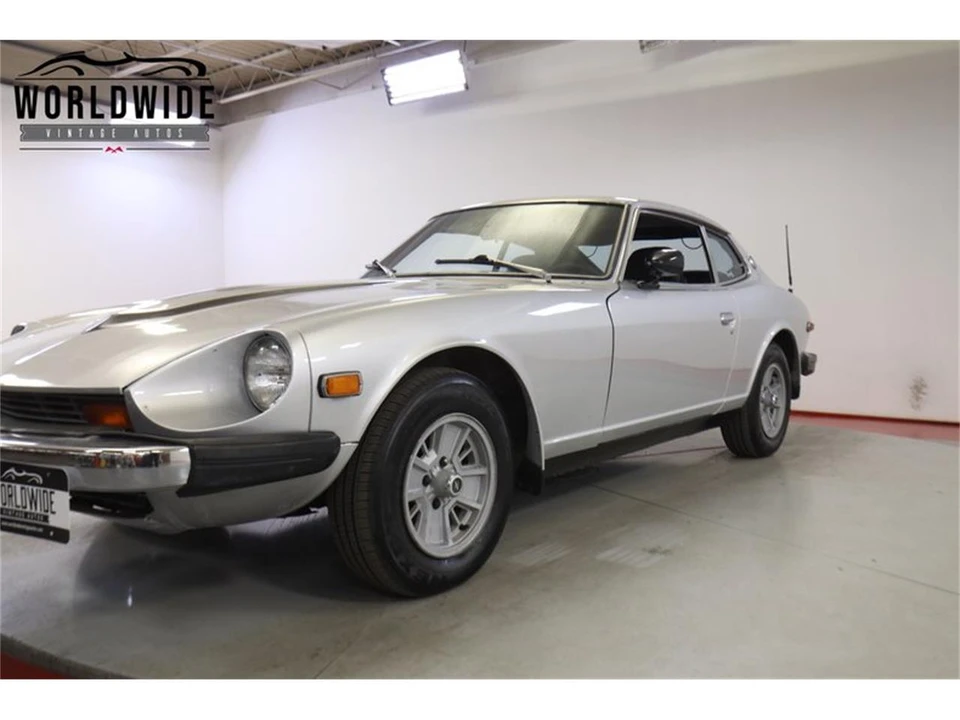 1975 Nissan Fairlady Z 1st Gen - Image 13 of 31
