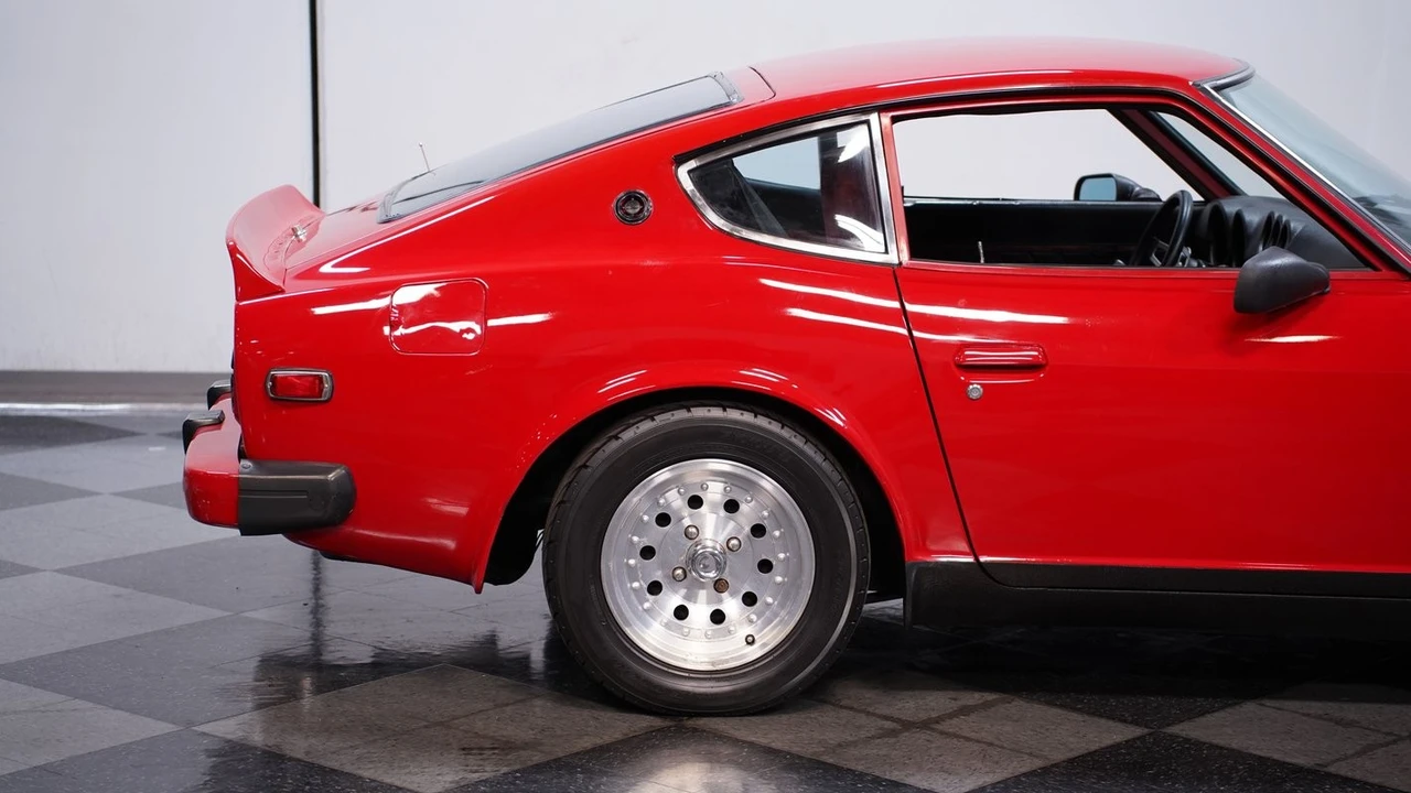 1975 Nissan Fairlady Z 1st Gen - Image 27 of 31