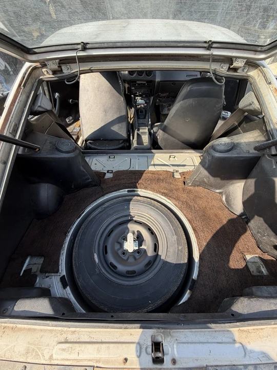 1975 Nissan Fairlady Z 1st Gen - Image 14 of 24