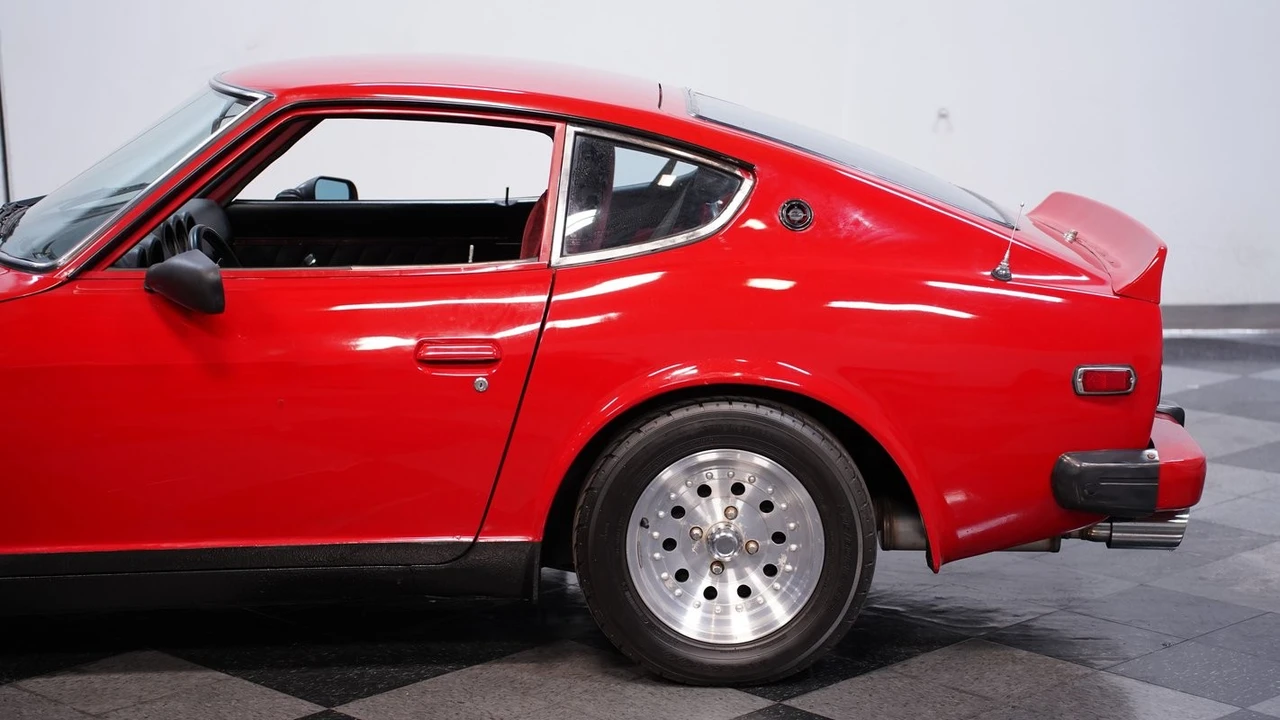 1975 Nissan Fairlady Z 1st Gen - Image 23 of 31
