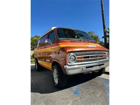1975 Dodge B200 Camper Van