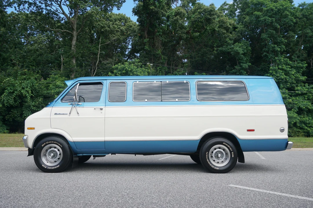 1975 Dodge Ram Van - Image 14 of 31