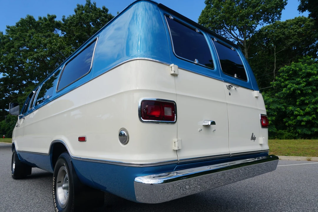 1975 Dodge Ram Van - Image 28 of 31