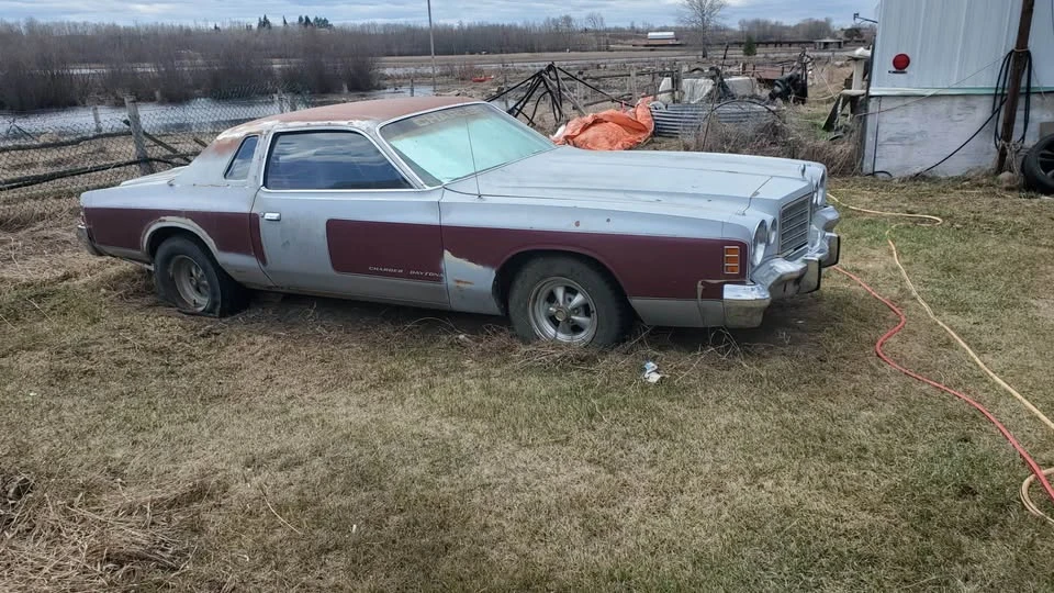 1975 Dodge Charger 4th Gen - Image 7 of 8