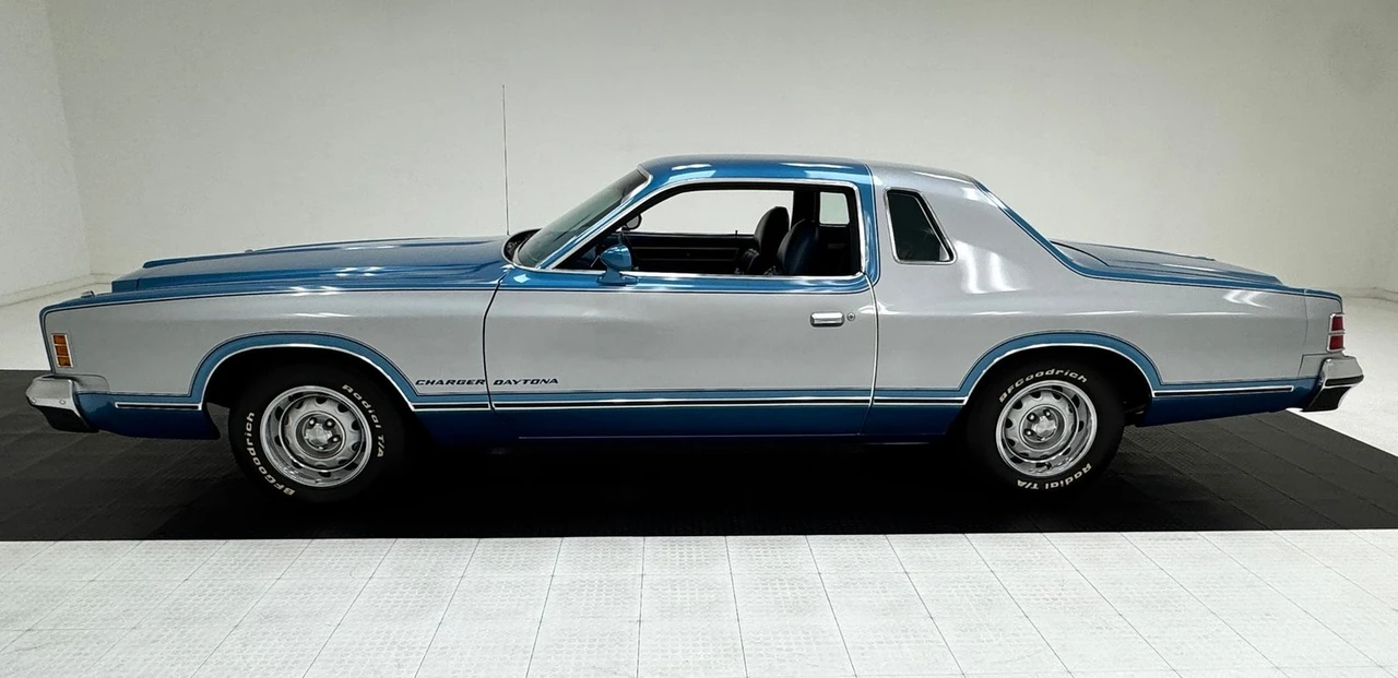 1975 Dodge Charger 4th Gen - Image 2 of 31
