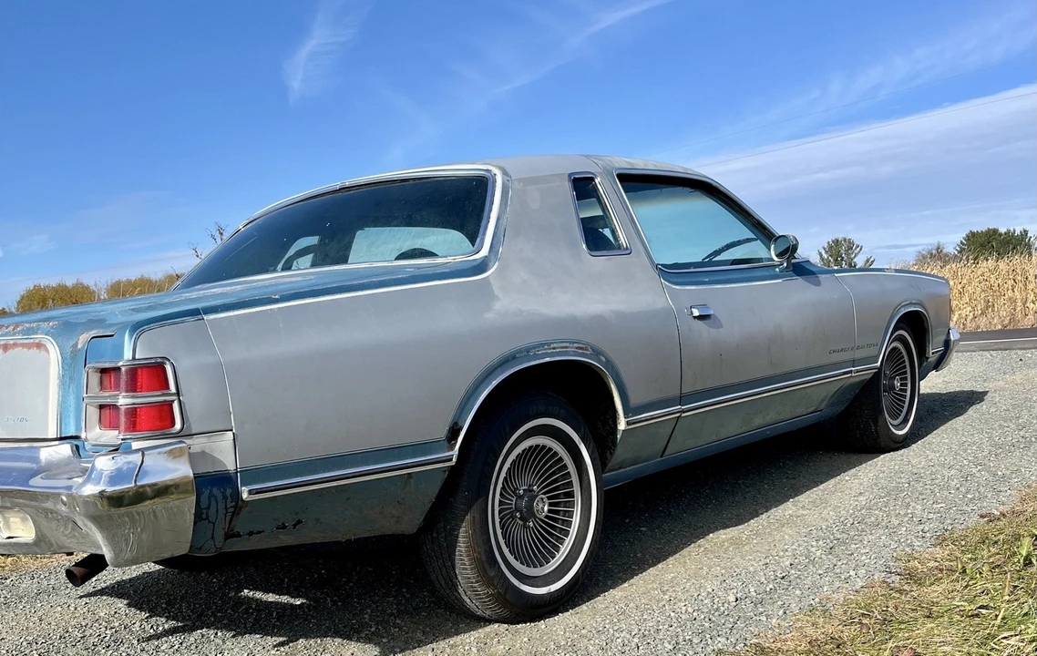 1975 Dodge Charger 4th Gen - Image 4 of 16