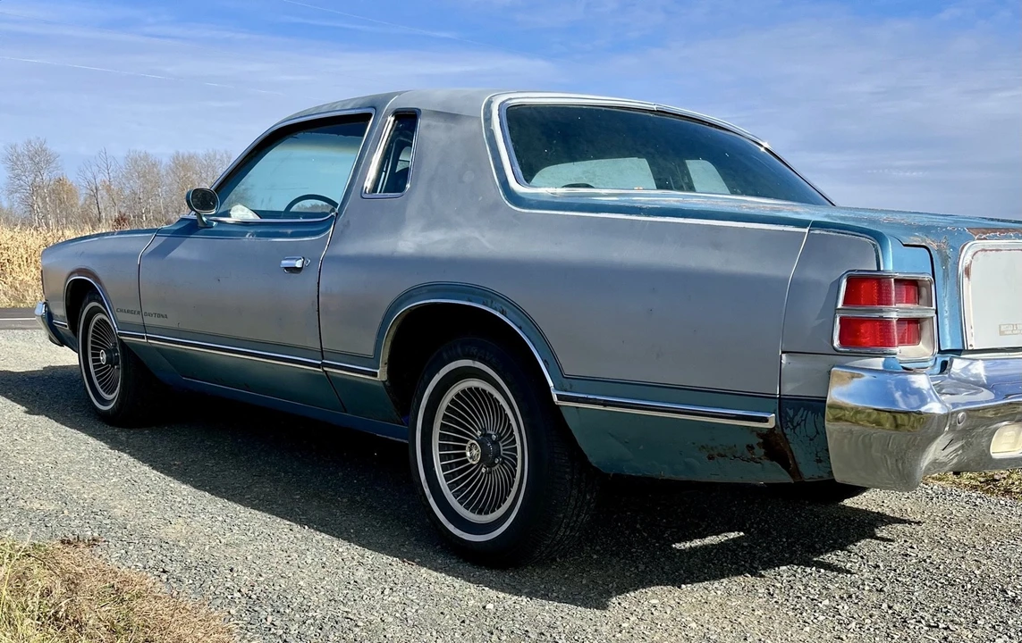 1975 Dodge Charger 4th Gen - Image 2 of 16