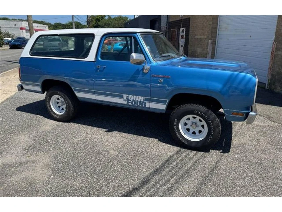1975 Dodge Ramcharger - Image 6 of 25