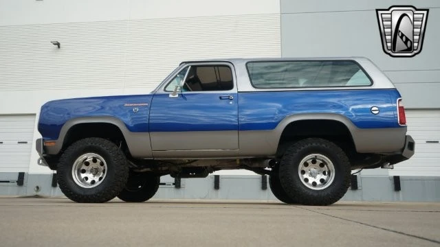 1975 Dodge Ramcharger - Image 9 of 12