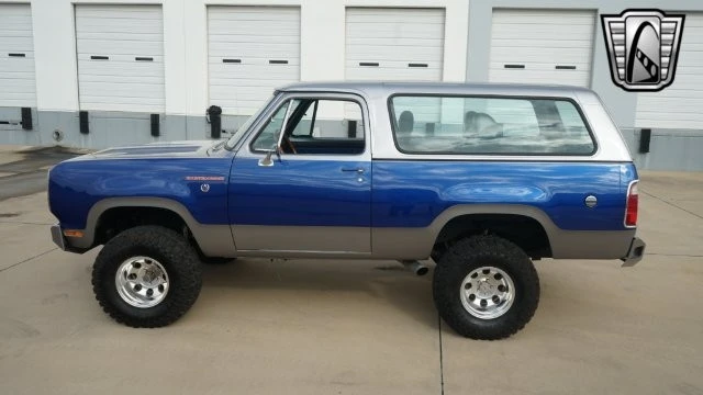 1975 Dodge Ramcharger - Image 6 of 12