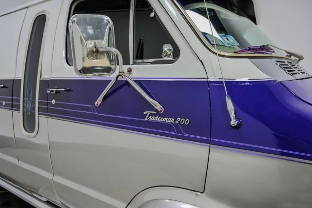 1975 Dodge Ram Van - Image 16 of 31