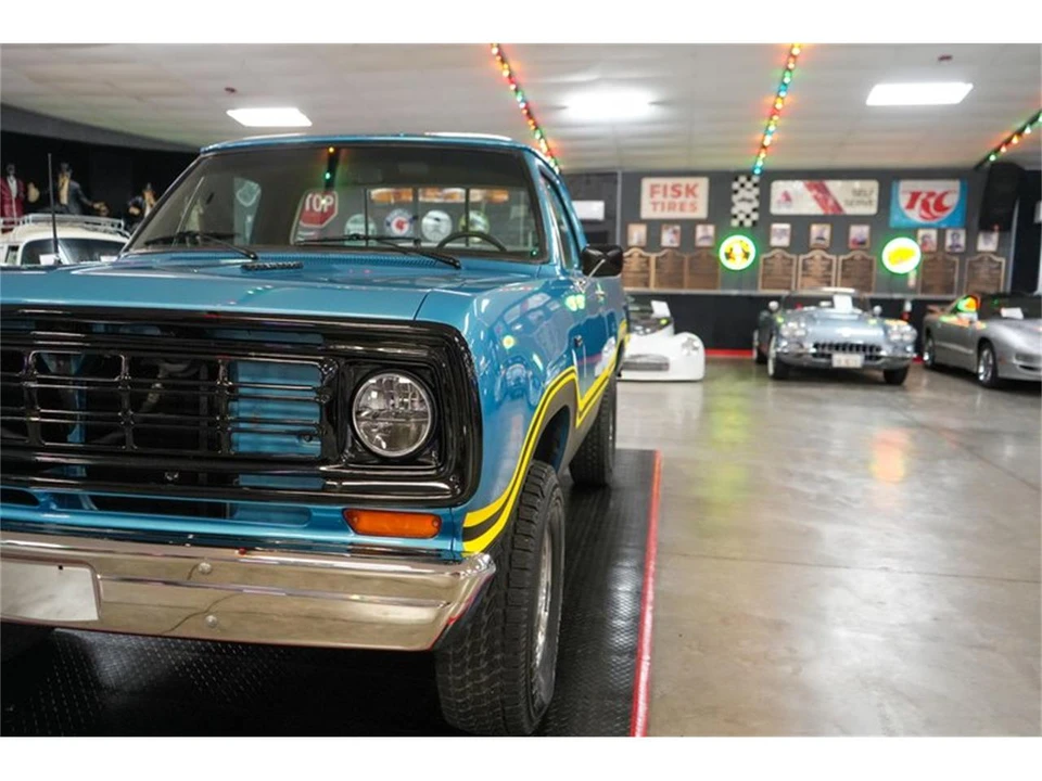 1975 Dodge Power Wagon - Image 27 of 31