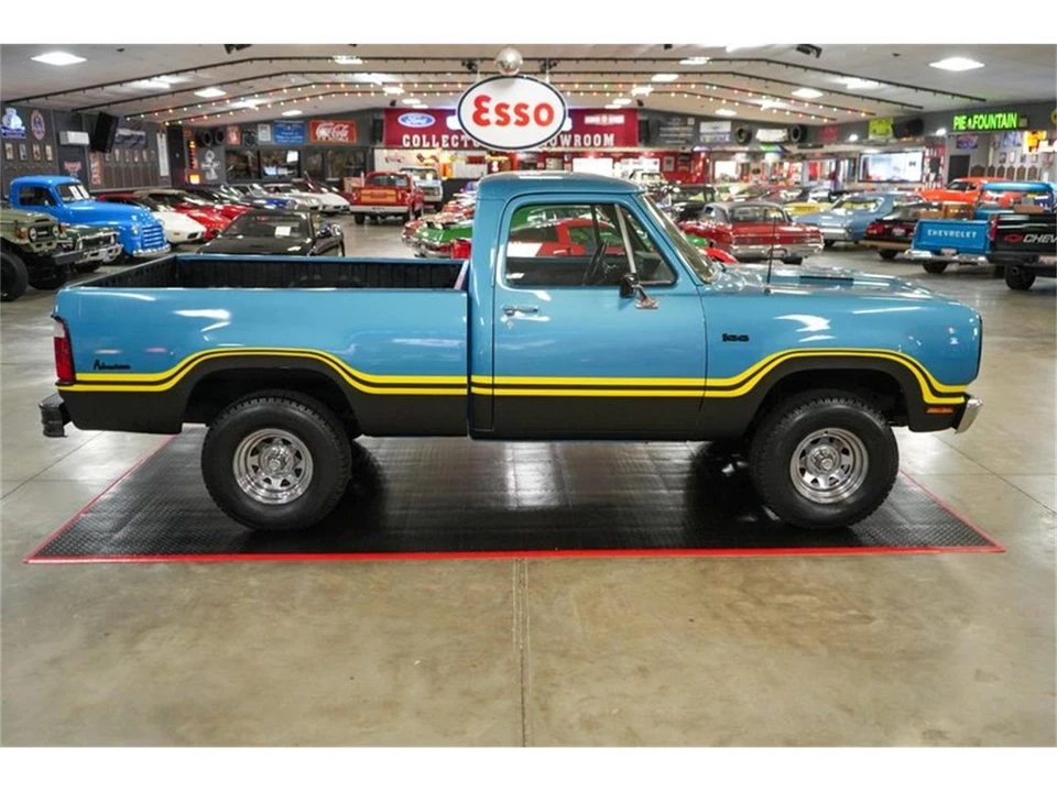 1975 Dodge Power Wagon - Image 15 of 31