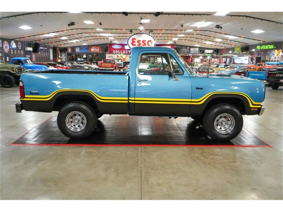1975 Dodge Power Wagon - Image 7 of 31