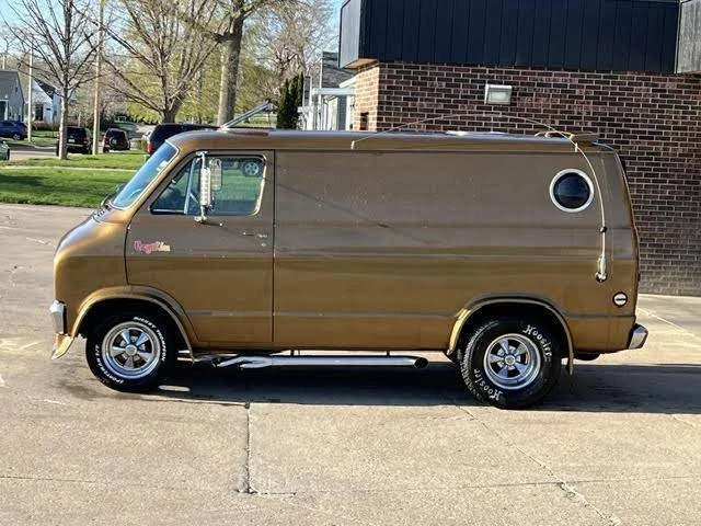 1975 Dodge Ram Van - Image 2 of 11