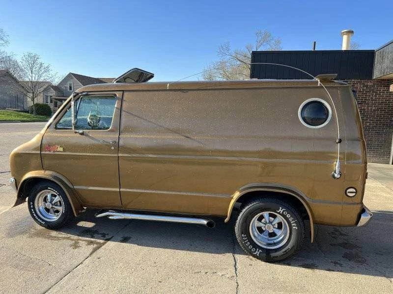 1975 Dodge Ram Van - Image 5 of 11