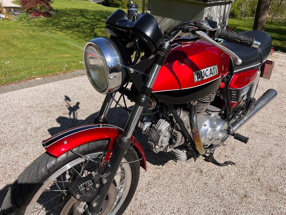 1975 Ducati 750GT - Image 29 of 30